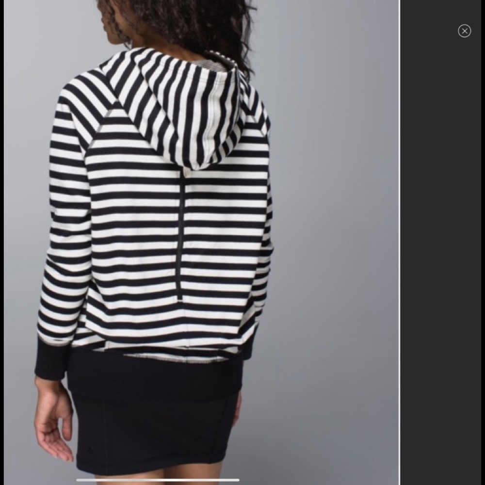 Lululemon Rollin with my Omies hoodie size 10